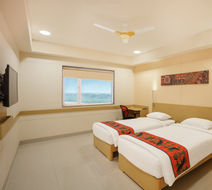 Ginger Vapi Room