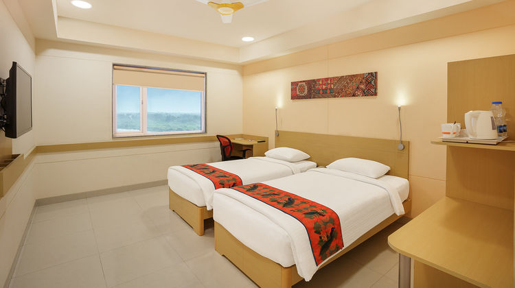 Ginger Vapi Room