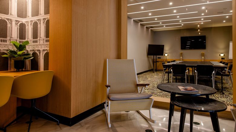 <b>Motel One Madrid Plaza de Espana Meeting</b>. Images powered by <a href="https://www.leonardoworldwide.com/" title="Leonardo Worldwide" target="_blank">Leonardo</a>.