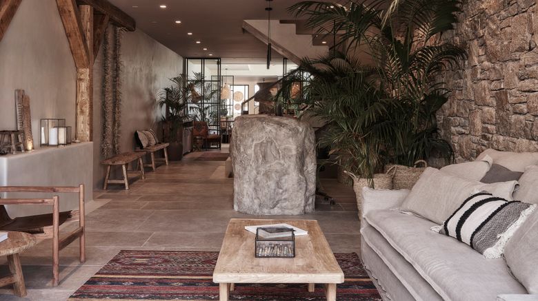 <b>Amyth Of Mykonos Agios Stefanos Lobby</b>. Images powered by <a href="https://www.leonardoworldwide.com/" title="Leonardo Worldwide" target="_blank">Leonardo</a>.
