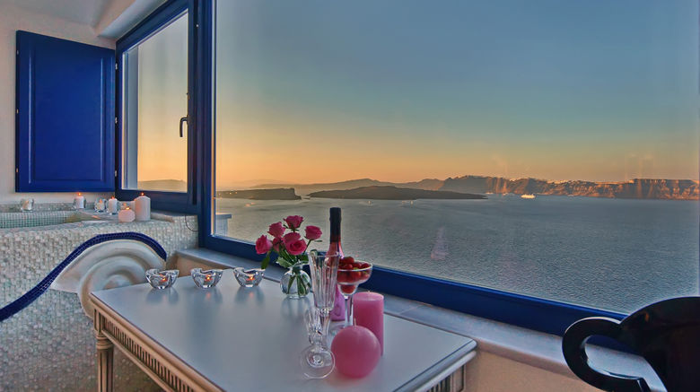 <b>Astarte Suites Suite</b>. Images powered by <a href="https://www.leonardoworldwide.com/" title="Leonardo Worldwide" target="_blank">Leonardo</a>.