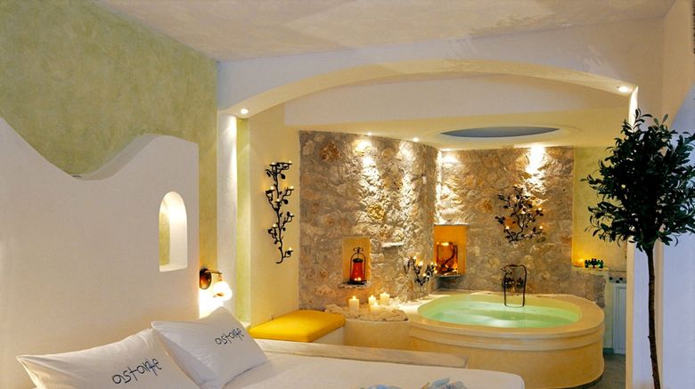 <b>Astarte Suites Suite</b>. Images powered by <a href="https://www.leonardoworldwide.com/" title="Leonardo Worldwide" target="_blank">Leonardo</a>.
