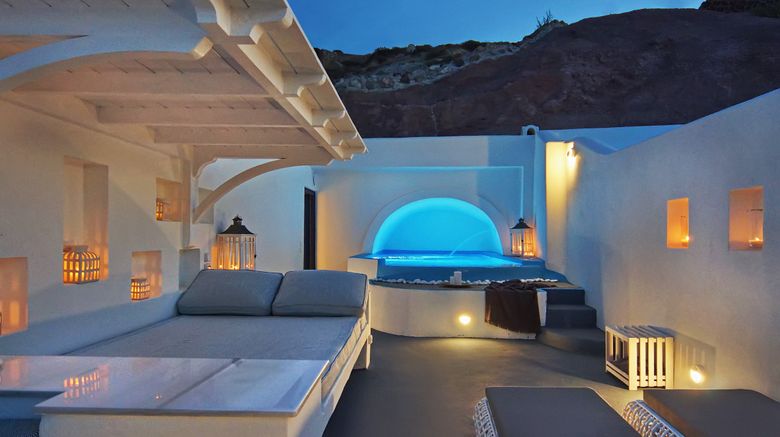 <b>Astarte Suites Suite</b>. Images powered by <a href="https://www.leonardoworldwide.com/" title="Leonardo Worldwide" target="_blank">Leonardo</a>.