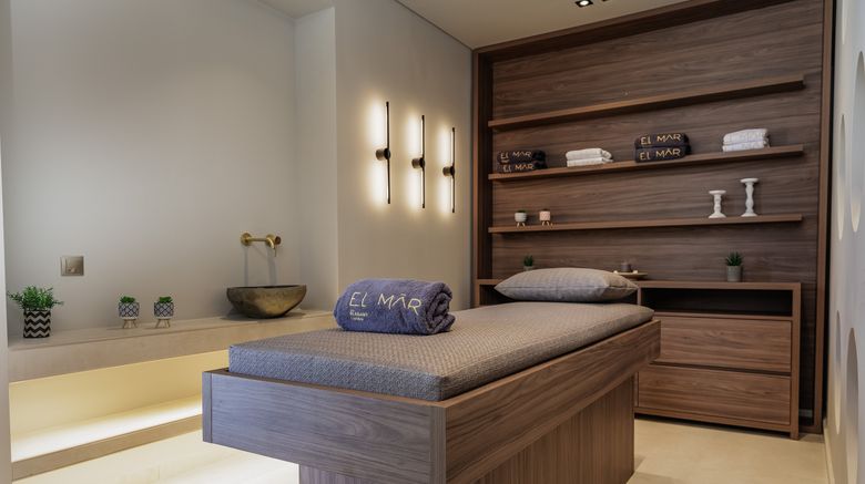 <b>Bungalows Marina Naoussa Spa</b>. Images powered by <a href="https://www.leonardoworldwide.com/" title="Leonardo Worldwide" target="_blank">Leonardo</a>.