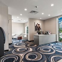 Holiday Inn Express & Suites LBV Area