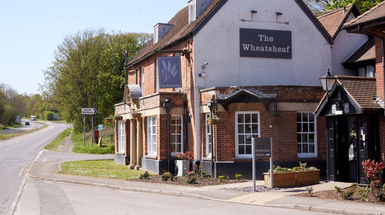 Wheatsheaf Hotel Exterior