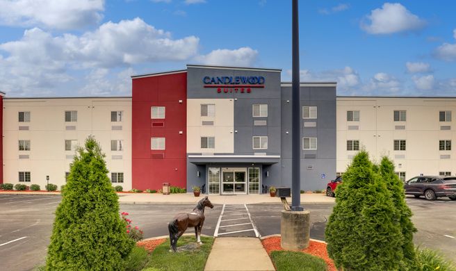 Candlewood Suites Exterior