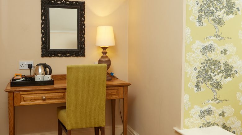 <b>The Fieldhead Hotel Room</b>. Images powered by <a href="https://www.leonardoworldwide.com/" title="Leonardo Worldwide" target="_blank">Leonardo</a>.