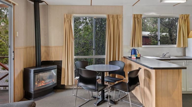 <b>Discovery Parks Cradle Mountain Restaurant</b>. Images powered by <a href="https://www.leonardoworldwide.com/" title="Leonardo Worldwide" target="_blank">Leonardo</a>.