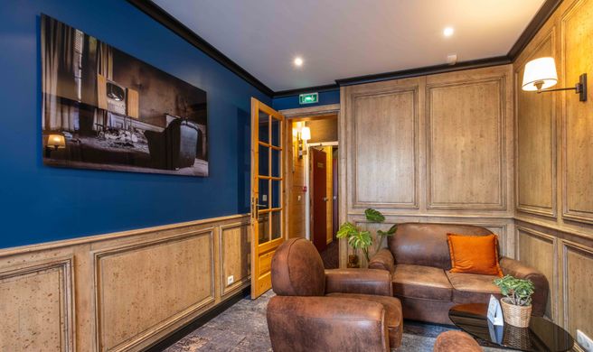 Marena Paris Exterior