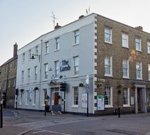 Lamb Hotel Exterior