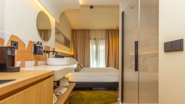 Ocean Drive Sevilla Room