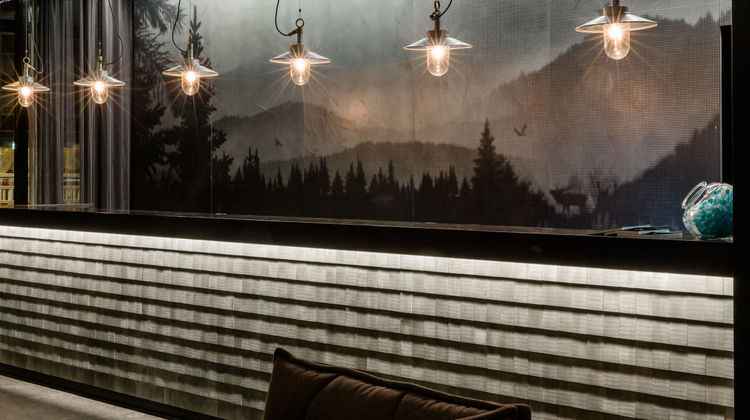 Motel One Freiburg Lobby