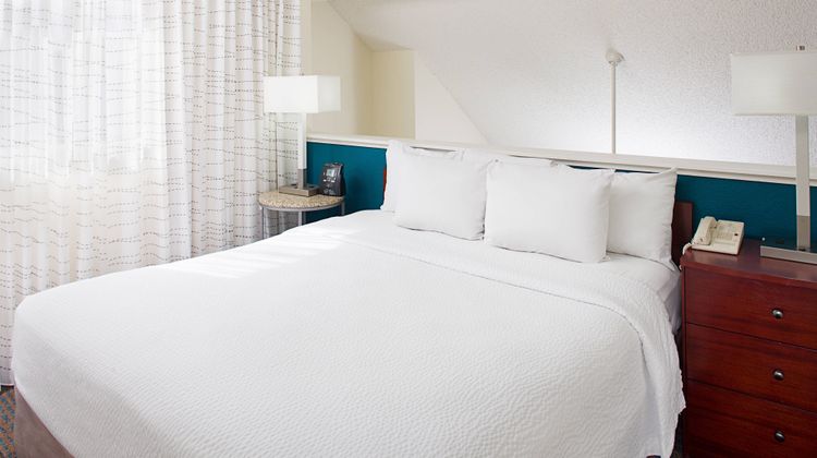 Residence Inn Ontario Airport Room