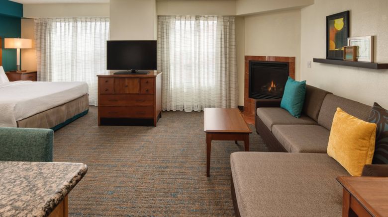 <b>Residence Inn Portland North Harbour Room</b>. Images powered by <a href="https://www.leonardoworldwide.com/" title="Leonardo Worldwide" target="_blank">Leonardo</a>.