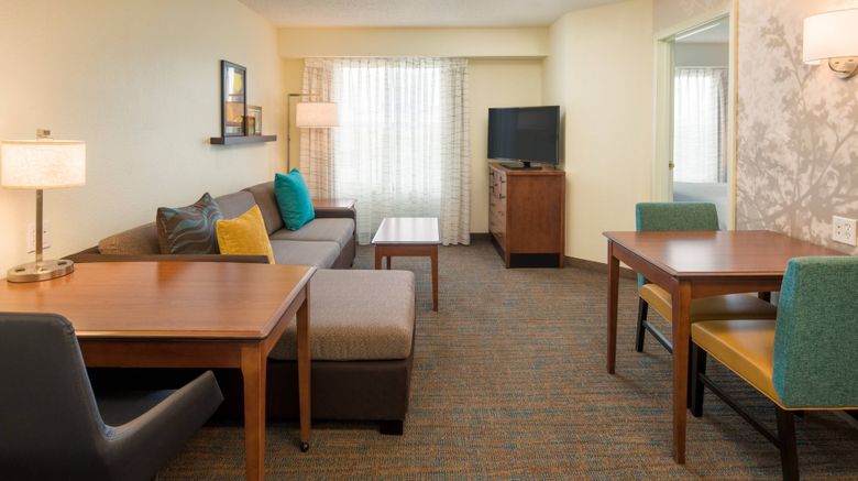 <b>Residence Inn Portland North Harbour Room</b>. Images powered by <a href="https://www.leonardoworldwide.com/" title="Leonardo Worldwide" target="_blank">Leonardo</a>.