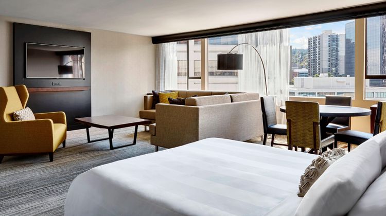 Portland Marriott Downtown Waterfront Suite