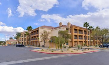 Courtyard Palm Desert