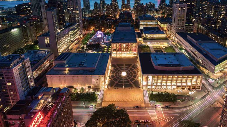 <b>Empire Hotel New York Exterior</b>. Images powered by <a href="https://www.leonardoworldwide.com/" title="Leonardo Worldwide" target="_blank">Leonardo</a>.