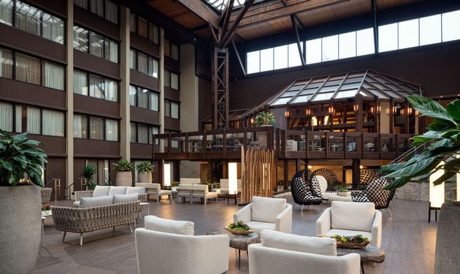 Seattle Airport Marriott Lobby