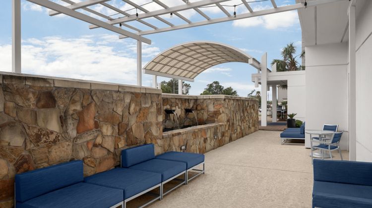 SpringHill Suites Houston IAH Airport Exterior