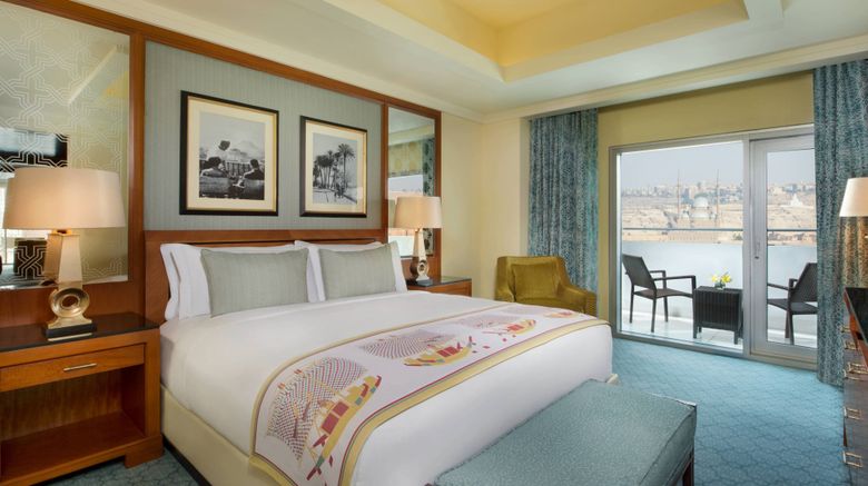<b>The Nile Ritz-Carlton Cairo Suite</b>. Images powered by <a href="https://www.leonardoworldwide.com/" title="Leonardo Worldwide" target="_blank">Leonardo</a>.