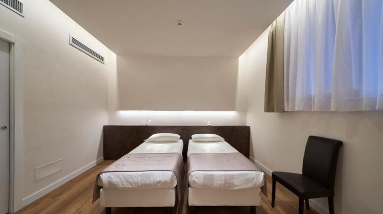<b>Park Hotel Chianti Room</b>. Images powered by <a href="https://www.leonardoworldwide.com/" title="Leonardo Worldwide" target="_blank">Leonardo</a>.