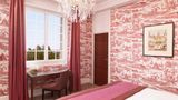 Hotel Normandy Barriere Room