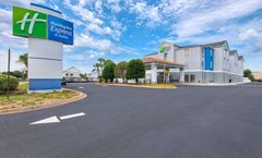 Holiday Inn Express