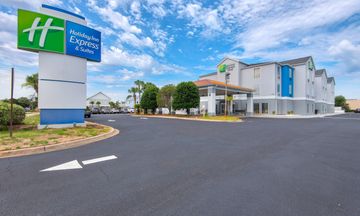 Holiday Inn Express