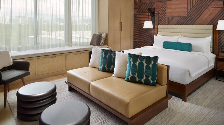 <b>Bellyard, Atlanta, A Tribute Portfolio Suite</b>. Images powered by <a href="https://www.leonardoworldwide.com/" title="Leonardo Worldwide" target="_blank">Leonardo</a>.