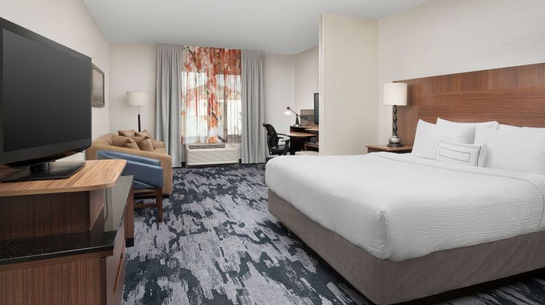 <b>Fairfield Inn & Suites BWI Airport Suite</b>. Images powered by <a href="https://www.leonardoworldwide.com/" title="Leonardo Worldwide" target="_blank">Leonardo</a>.