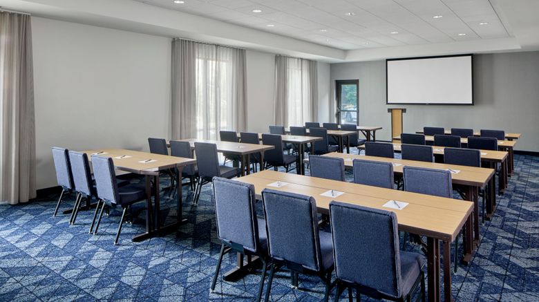 <b>Courtyard Atlanta NE/Duluth Sugarloaf Meeting</b>. Images powered by <a href="https://www.leonardoworldwide.com/" title="Leonardo Worldwide" target="_blank">Leonardo</a>.