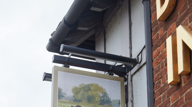 Bull Hotel Halstead Exterior