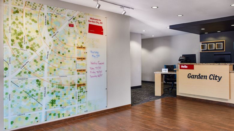 <b>Towneplace Suites Garden City Lobby</b>. Images powered by <a href="https://www.leonardoworldwide.com/" title="Leonardo Worldwide" target="_blank">Leonardo</a>.