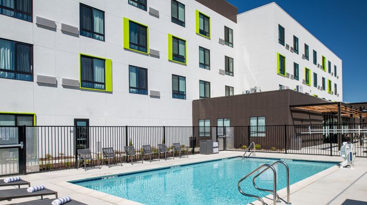 Courtyard Modesto North Pool