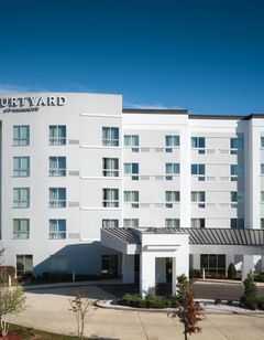 Courtyard Hammond