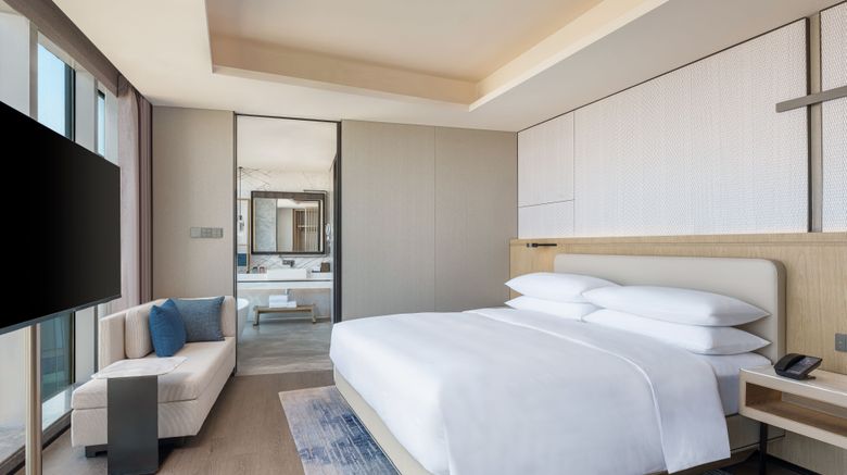 <b>Qingdao Marriott Hotel Jiaozhou Room</b>. Images powered by <a href="https://www.leonardoworldwide.com/" title="Leonardo Worldwide" target="_blank">Leonardo</a>.