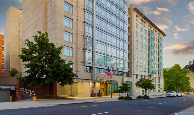 Courtyard Foggy Bottom Marriott Exterior