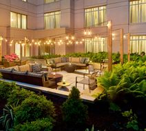 Courtyard Foggy Bottom Marriott Exterior