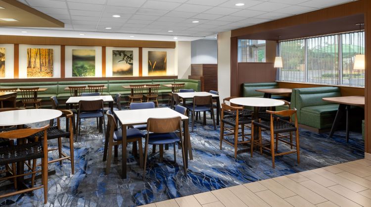 Fairfield Inn/Suites Orlando-Celebration Restaurant