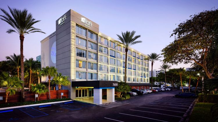 Aloft Miami Dadeland Exterior