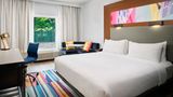Aloft Miami Dadeland Room
