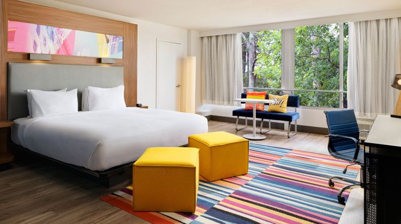 <b>Aloft Miami Dadeland Suite</b>. Images powered by <a href="https://www.leonardoworldwide.com/" title="Leonardo Worldwide" target="_blank">Leonardo</a>.