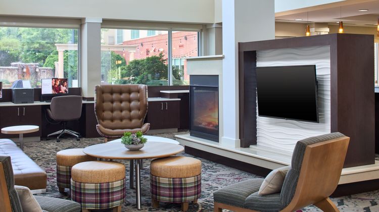 Residence Inn Atlanta NE/Sugarloaf Lobby