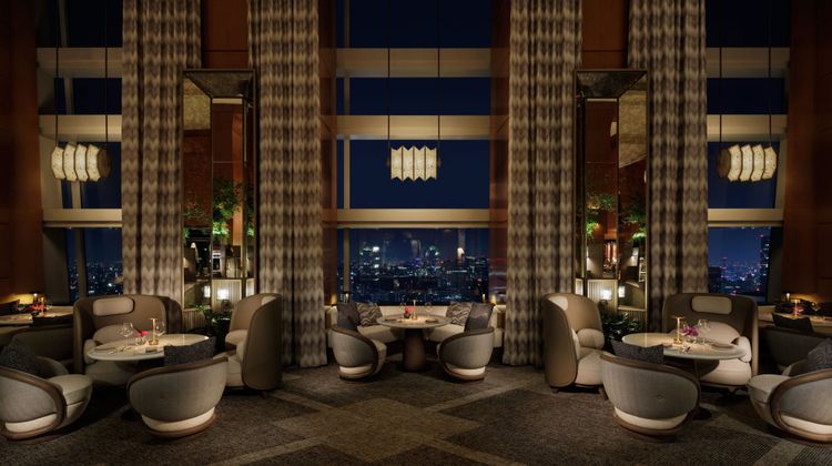 The Ritz-Carlton, Tokyo Lobby