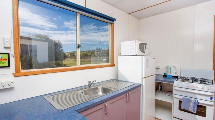 Discovery Parks Devonport Room