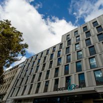 Motel One Cologne-Neumarkt