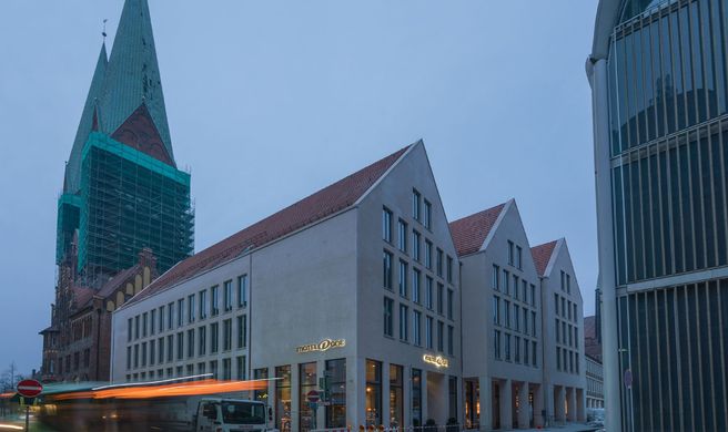 Motel One Luebeck Exterior