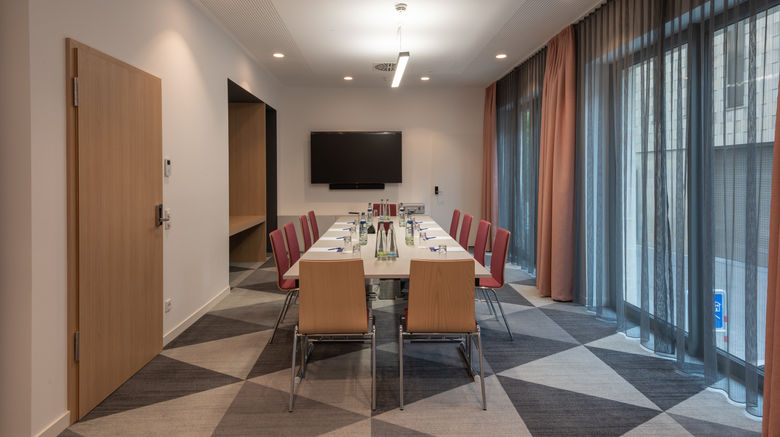 <b>Holiday Inn Express Heilbronn Meeting</b>. Images powered by <a href="https://www.leonardoworldwide.com/" title="Leonardo Worldwide" target="_blank">Leonardo</a>.